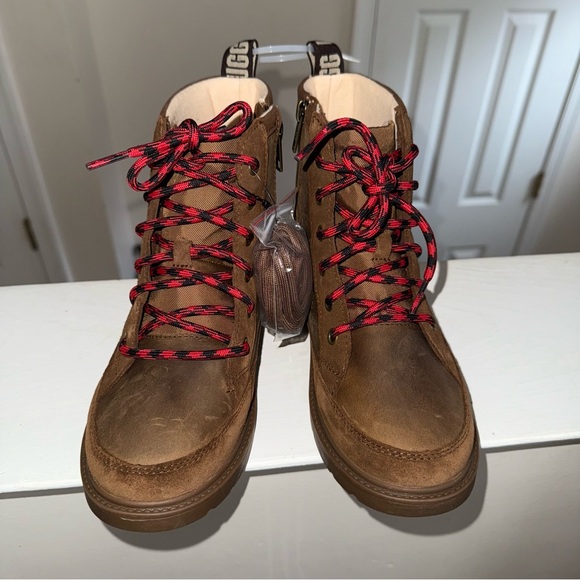 Ugg boys Robley Weather boots size 4 - Picture 2 of 9